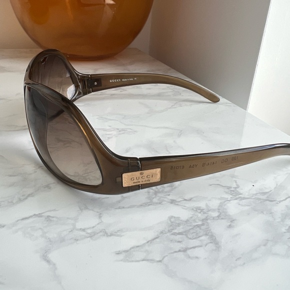 Vintage Gucci GG 1414/S oversized shield sunglasses ? Italian designer Vintage main image 9